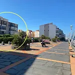 A 70 Metres De La Plage, Etage 1