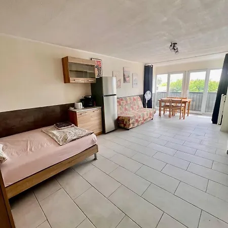 Appartement A 70 Metres De La Plage, Etage 1