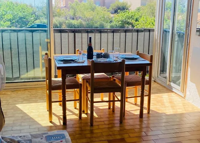 A 70 Metres De La Plage, Etage 1 * Agde